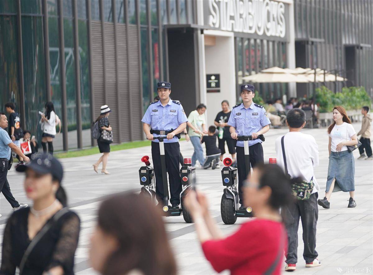 百老汇游戏娱乐